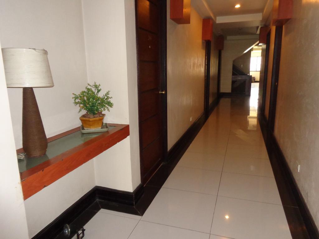 One Lourdes Dormitel Hotel Iloilo City Exterior photo