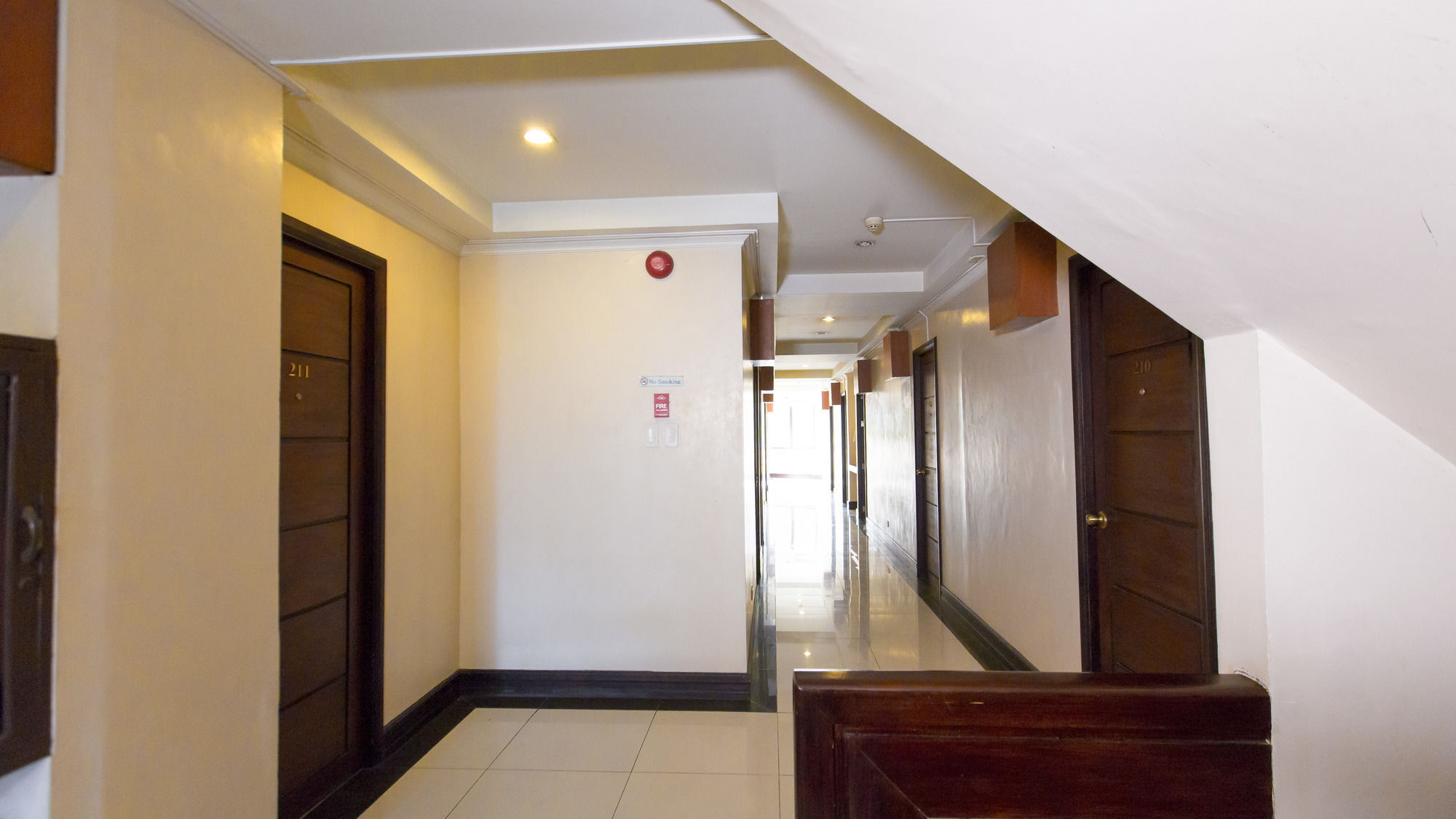 One Lourdes Dormitel Hotel Iloilo City Exterior photo