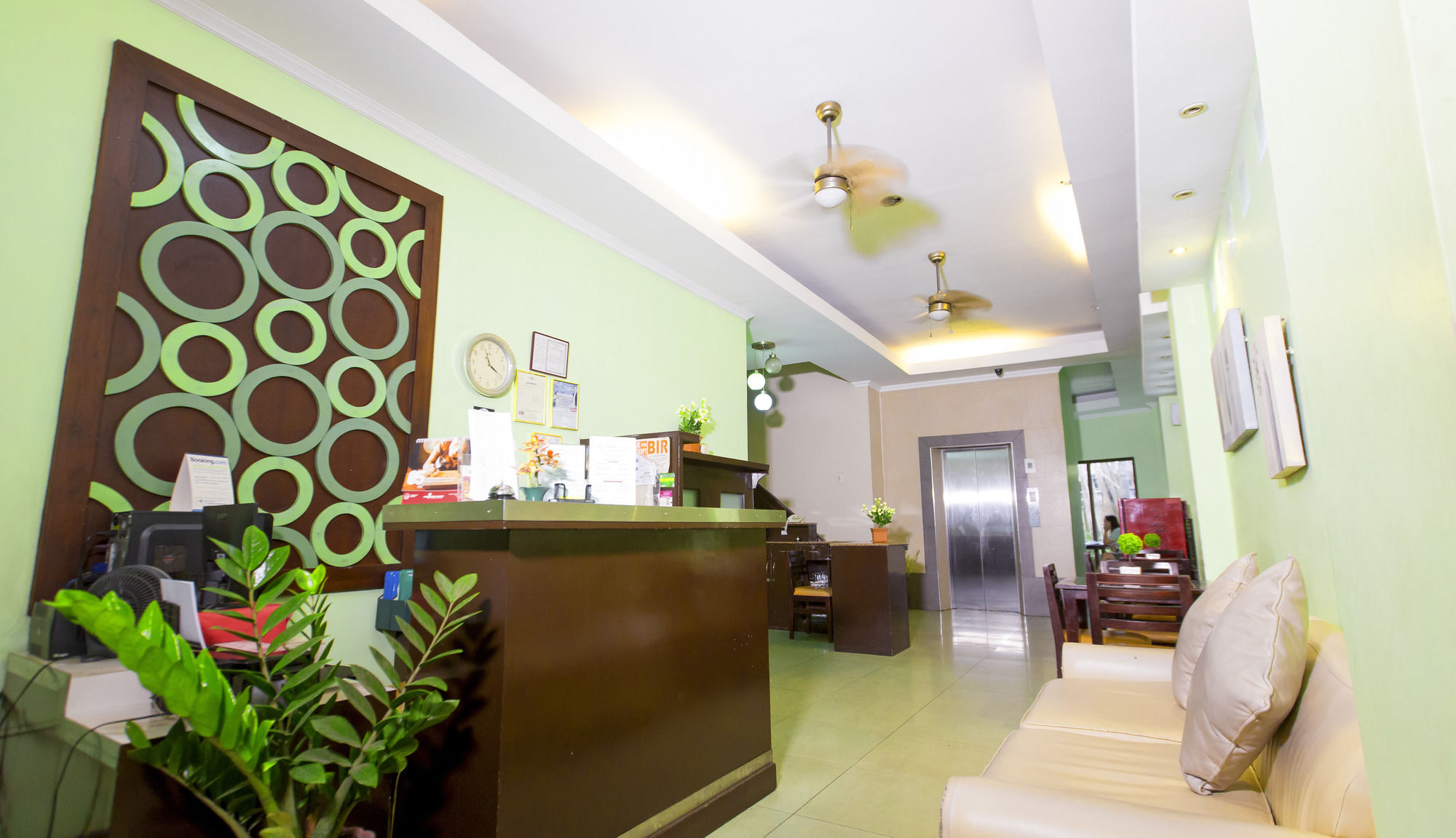 One Lourdes Dormitel Hotel Iloilo City Exterior photo
